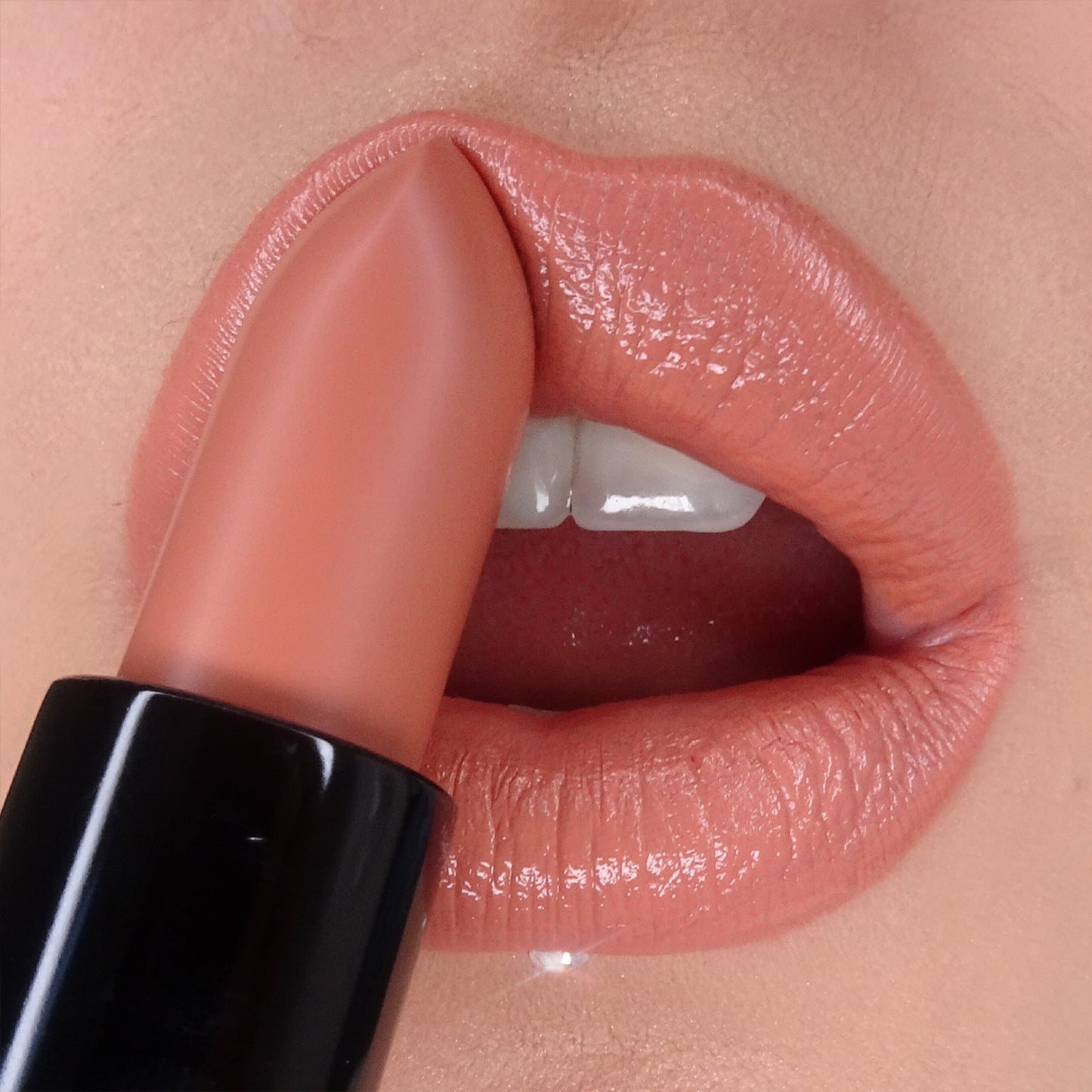 Absolute - Satin Lipstick